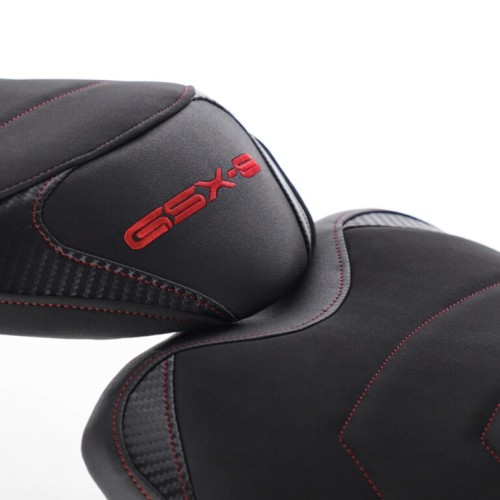 ΣΕΛΑ BAGSTER "SIT'N GO" ΓΙΑ SUZUKI GSX 8 S / GSX 8 R '23-'26 BLACK / RED