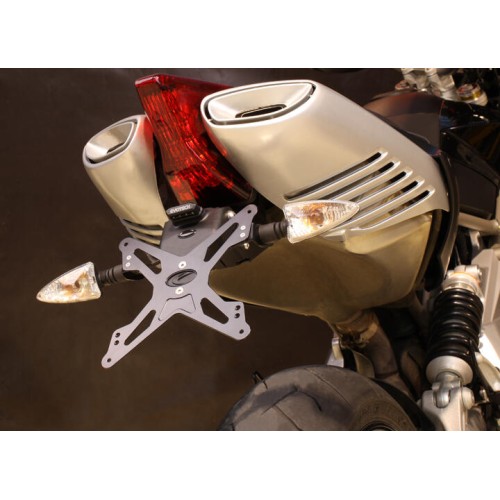 ΒΑΣΗ ΠΙΝΑΚΙΔΑΣ EVOTECH ΓΙΑ APRILIA DORSODURO 750 '08-'12